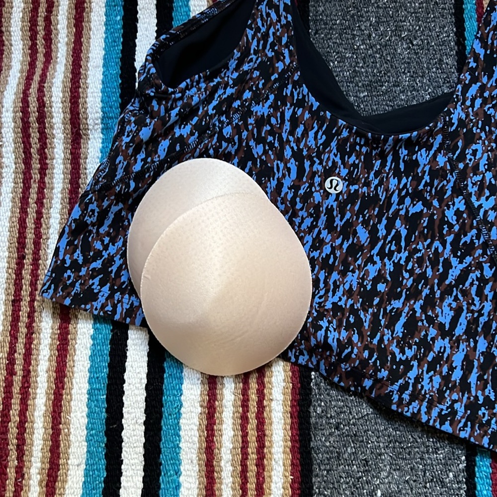 Lululemon Align Tank 10 - Picture 4 of 5